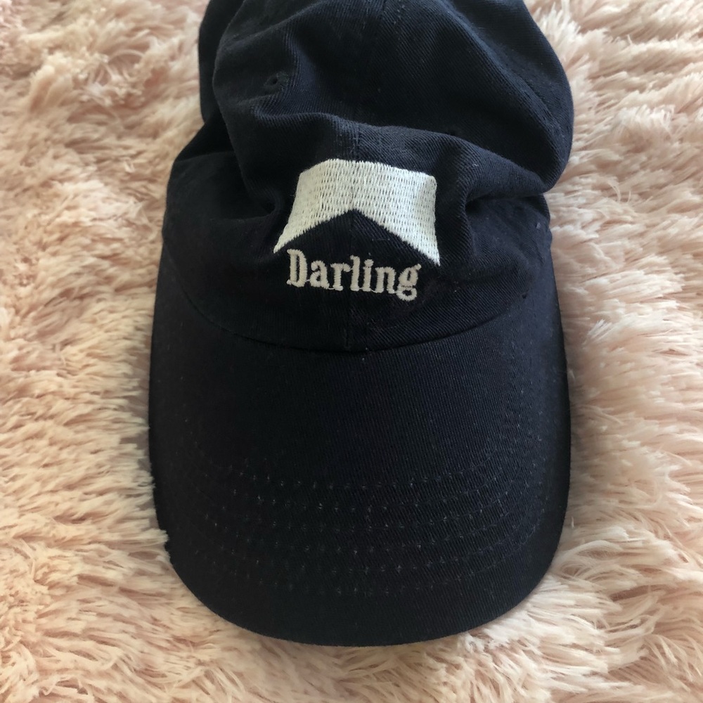 Brandy Melville darling hat